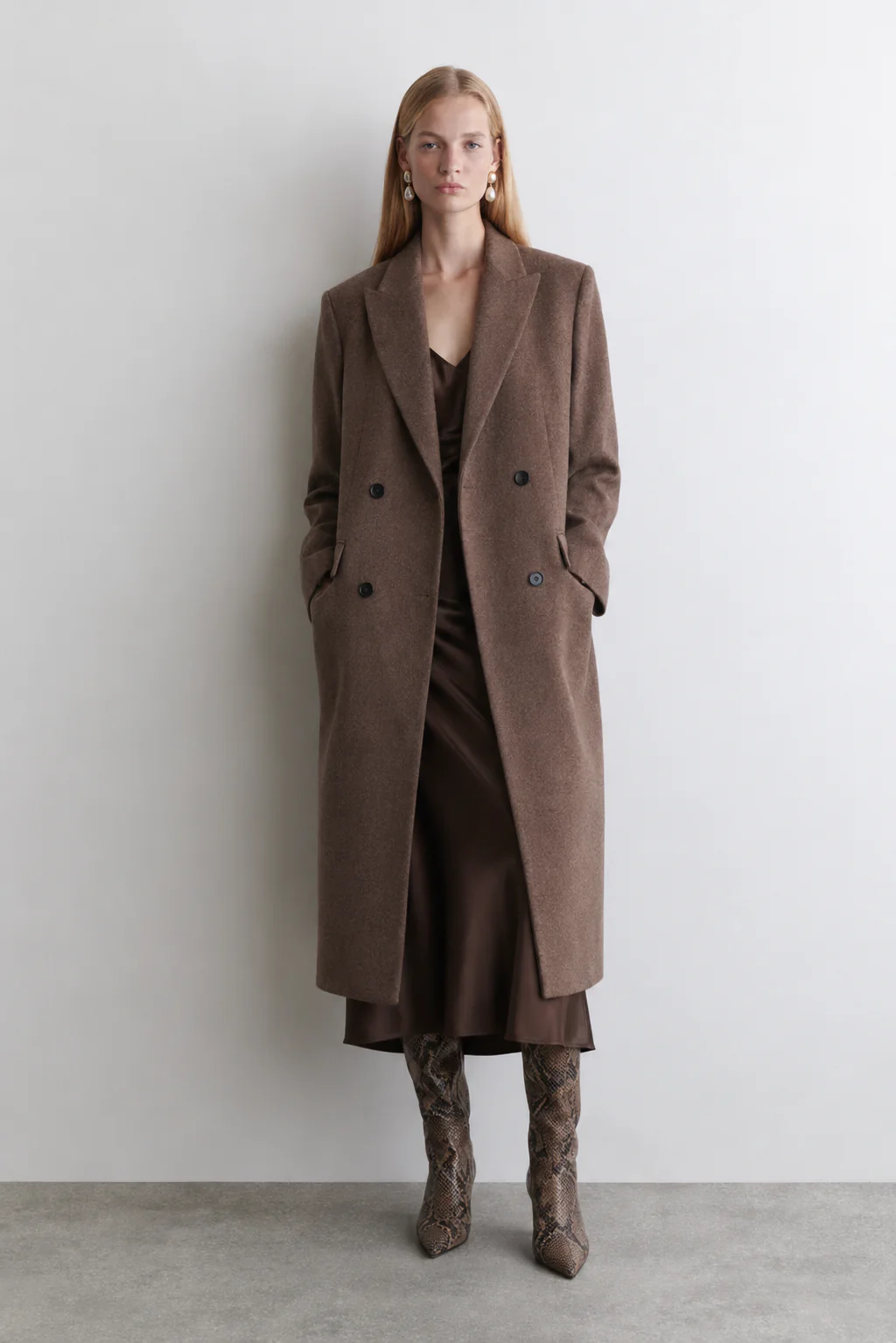 THE NEW YORK COAT